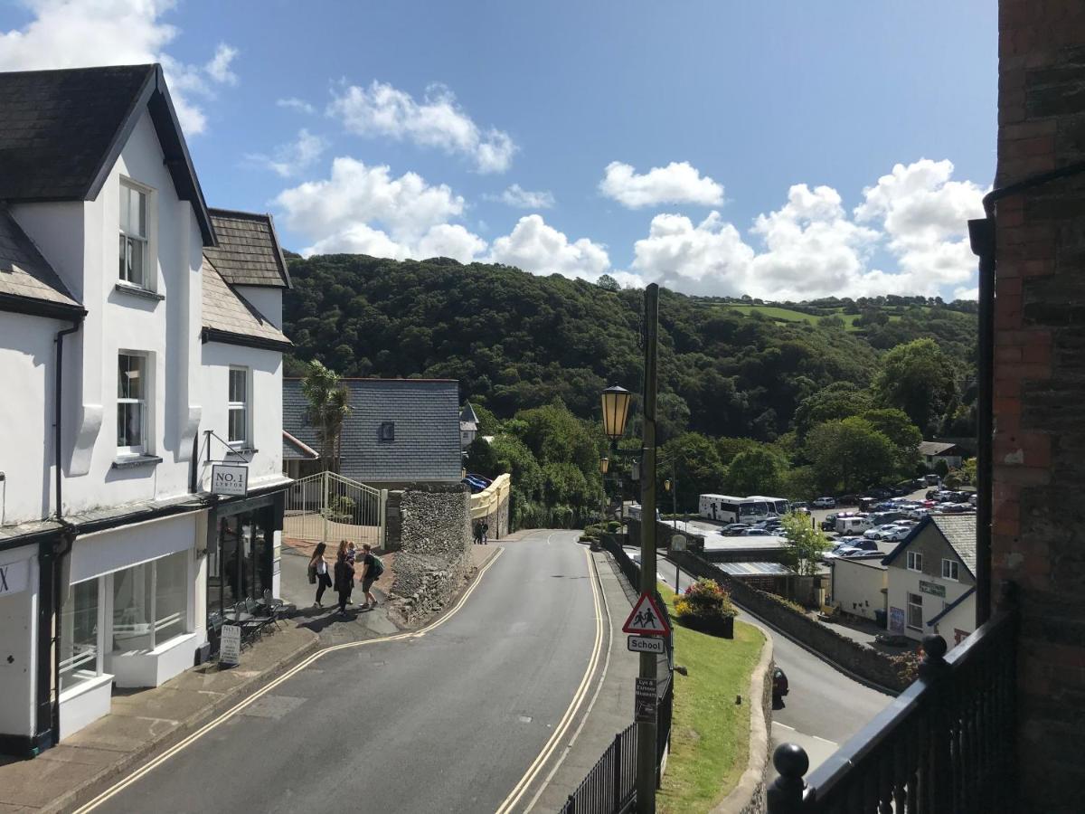 Castle Hill Guest House Lynton Exteriör bild