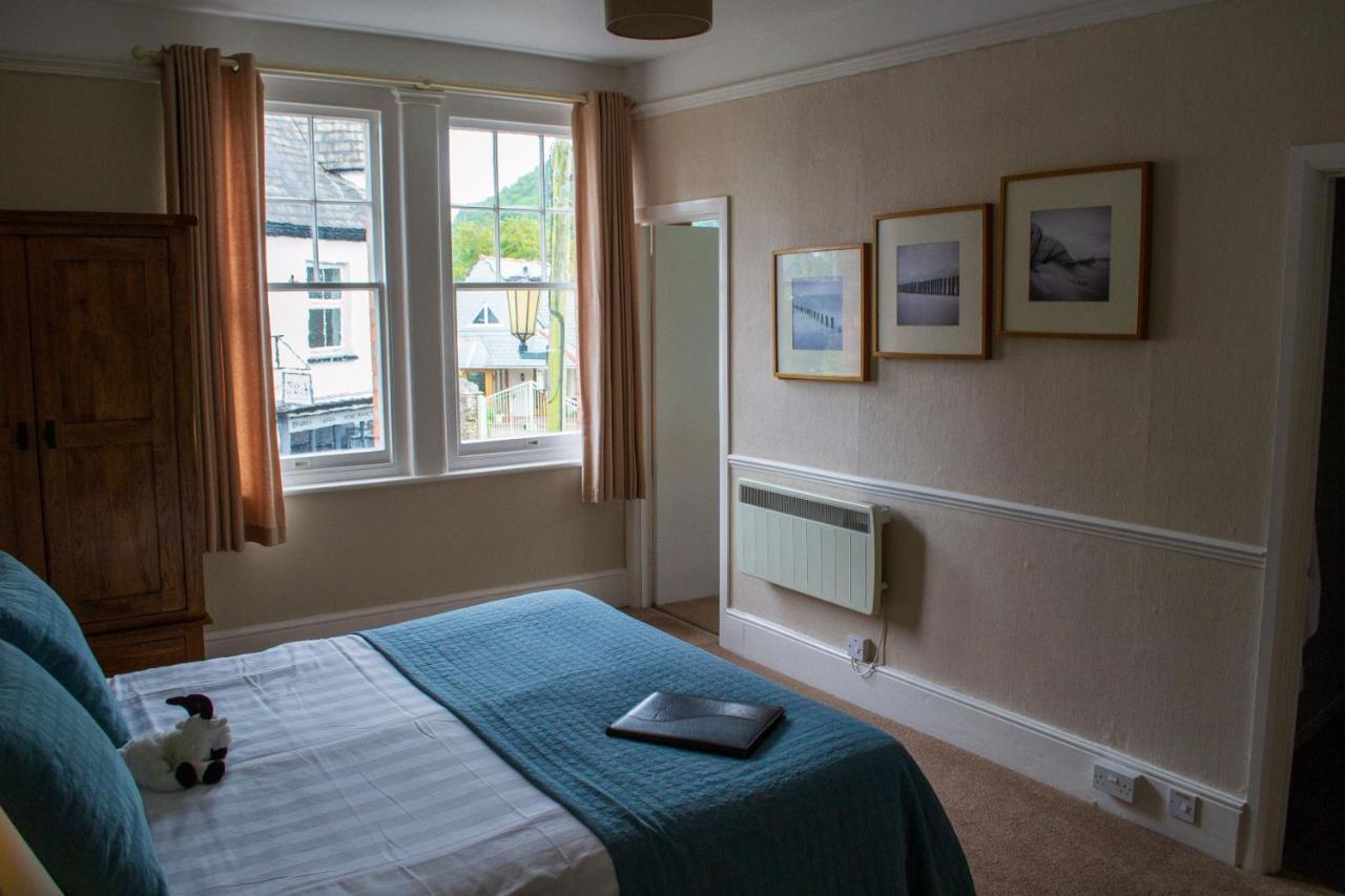 Castle Hill Guest House Lynton Exteriör bild