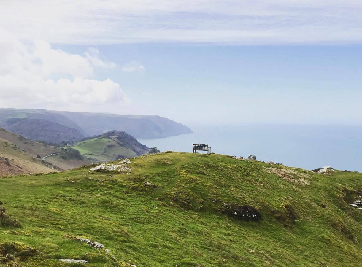 Castle Hill Guest House Lynton Exteriör bild
